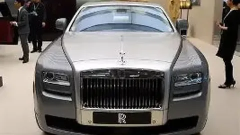 国足世预赛遭澳大利亚双败，此前两次交锋各取一胜一平。